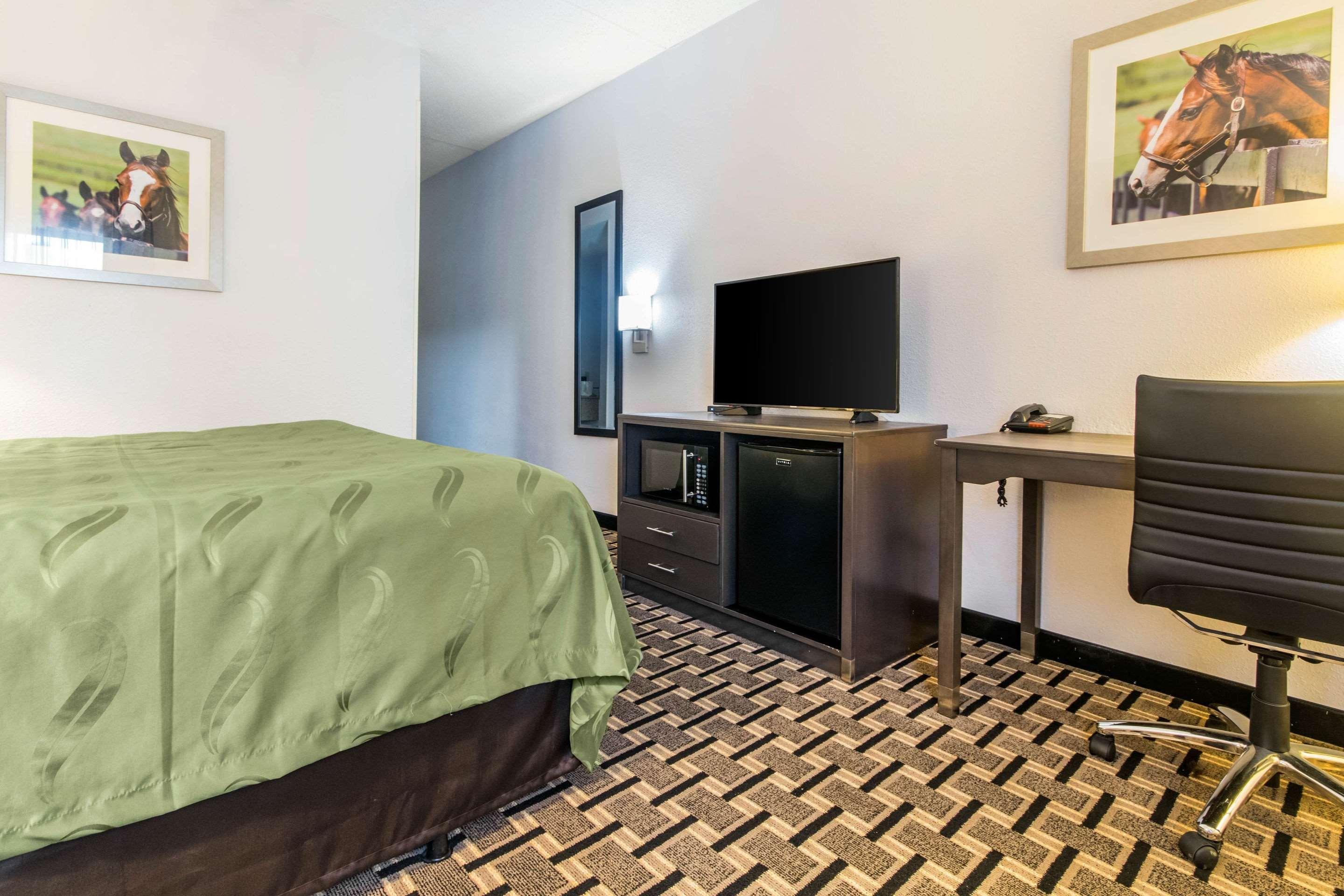 Spark By Hilton Lexington Hamburg מראה חיצוני תמונה