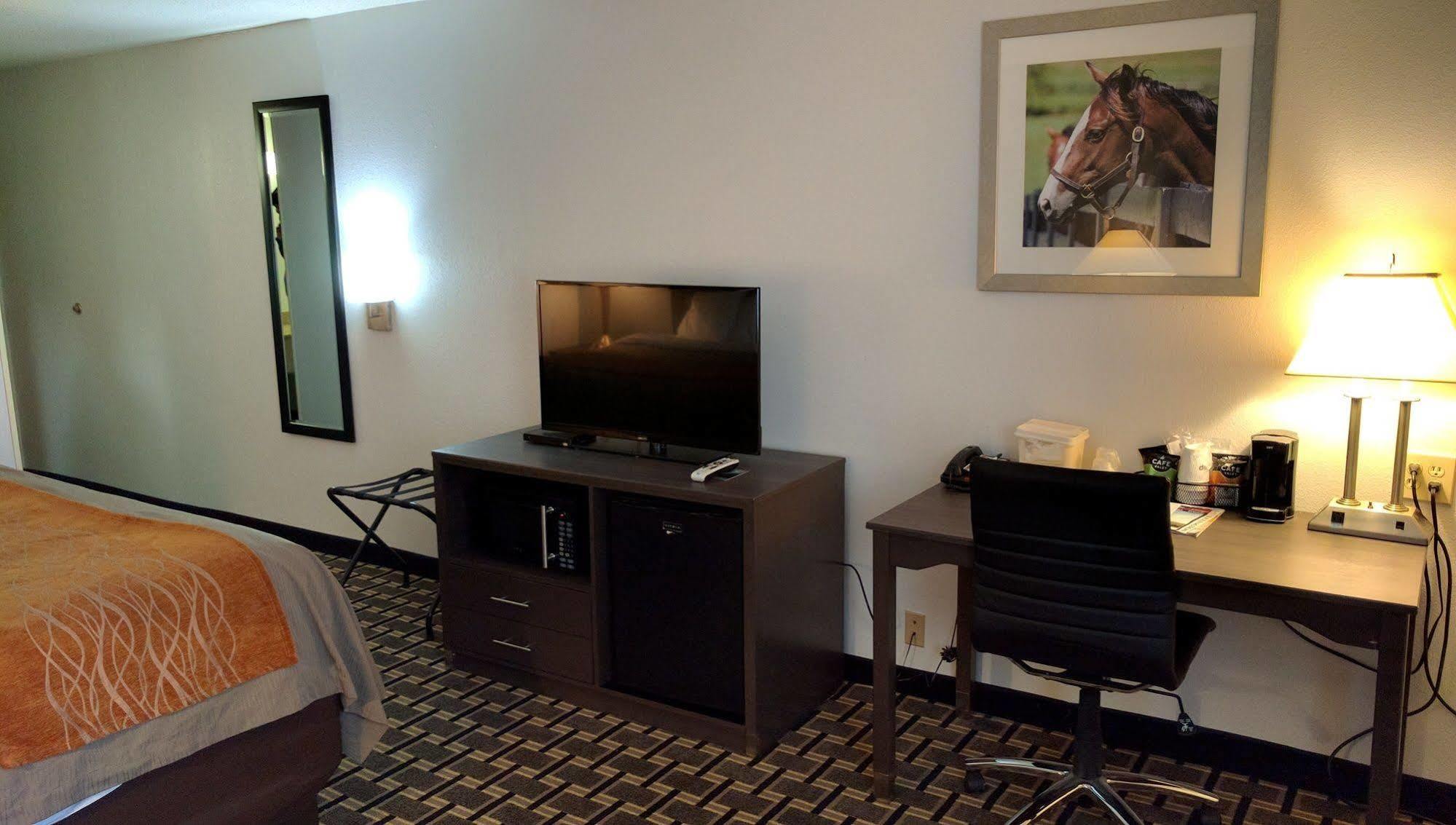 Spark By Hilton Lexington Hamburg מראה חיצוני תמונה